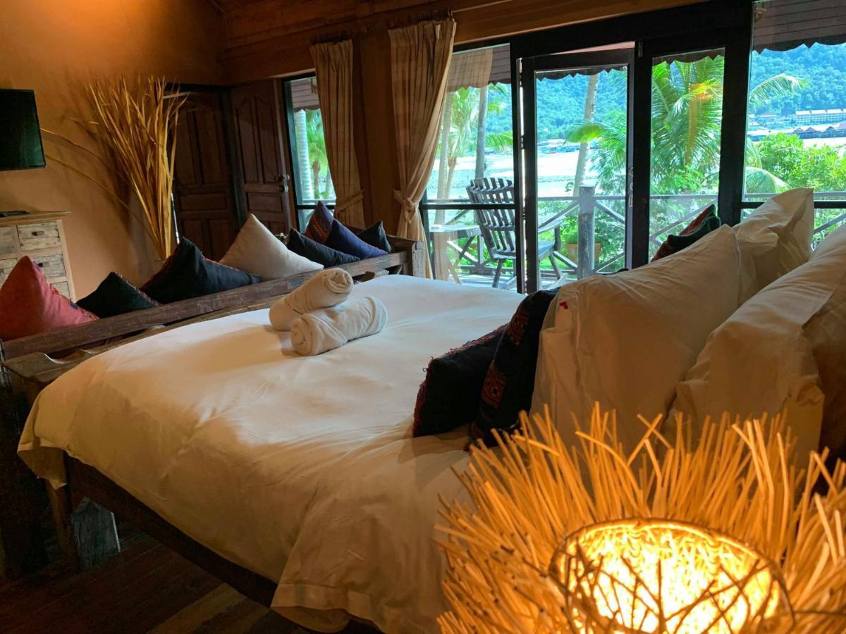 Nirvana Resort Koh Chang Bang Tao Beach 외부 사진